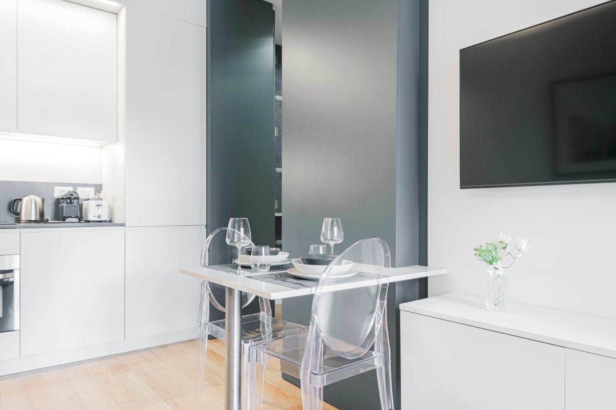 Appartement Easylife - Modern In The Heart Of Navigli